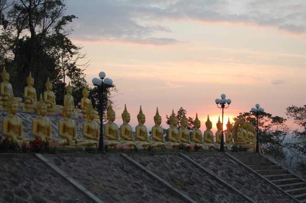 Pakse Golden Buddha statues